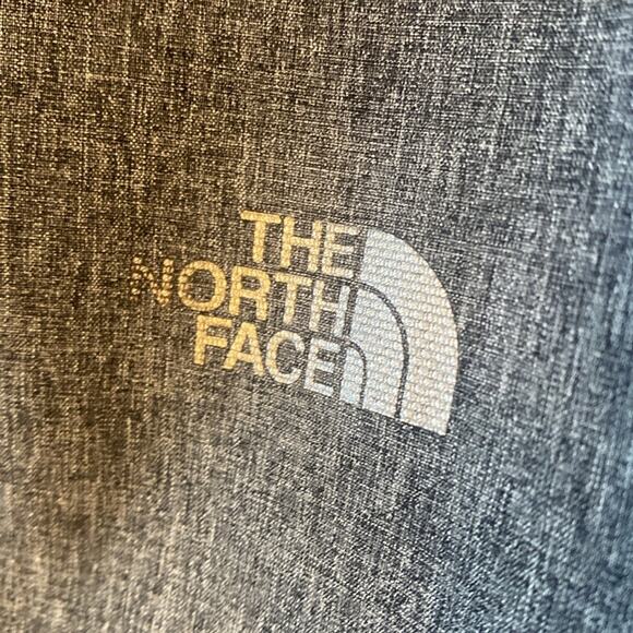 THE NORTH FACE Bomber jacket with attached hood - Picture 2 of 8